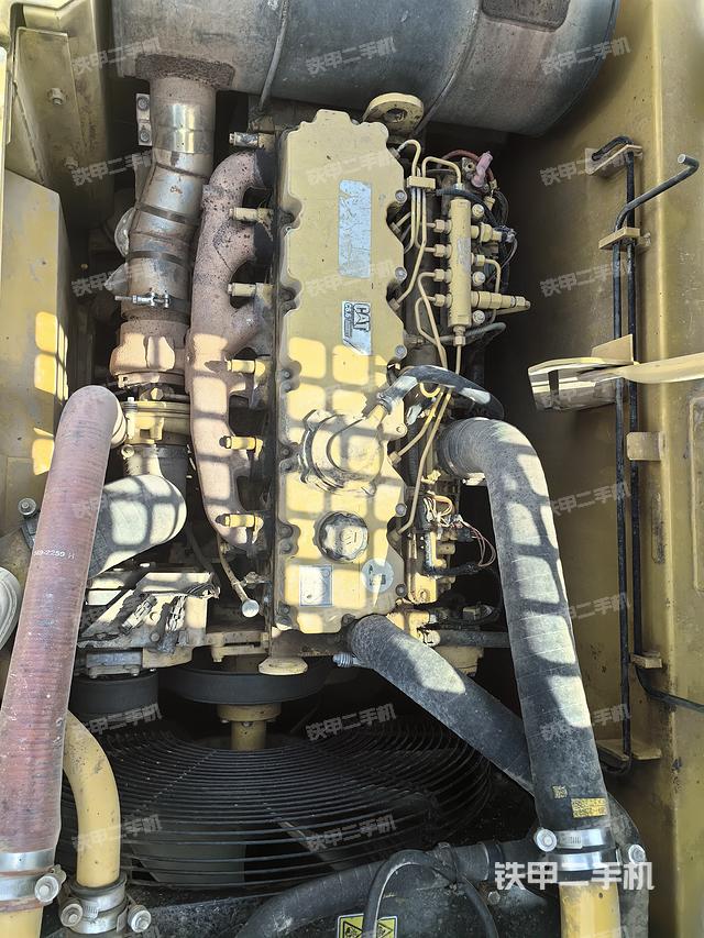 发动机整体俯视（整机外观）