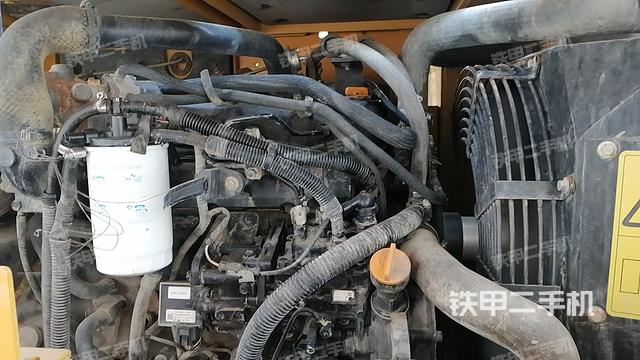 发动机整体俯视（整机外观）