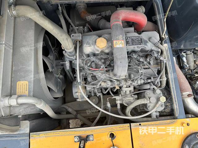 发动机整体俯视（整机外观）