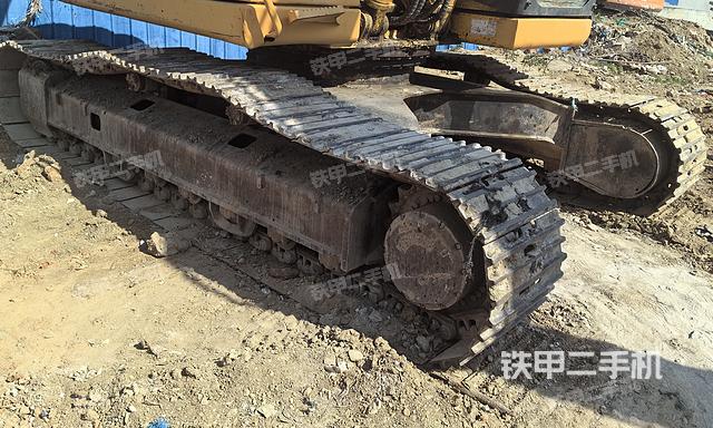 单侧履带整体（整机外观）