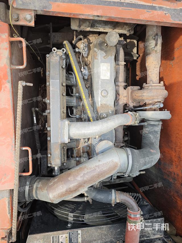 发动机整体俯视（整机外观）