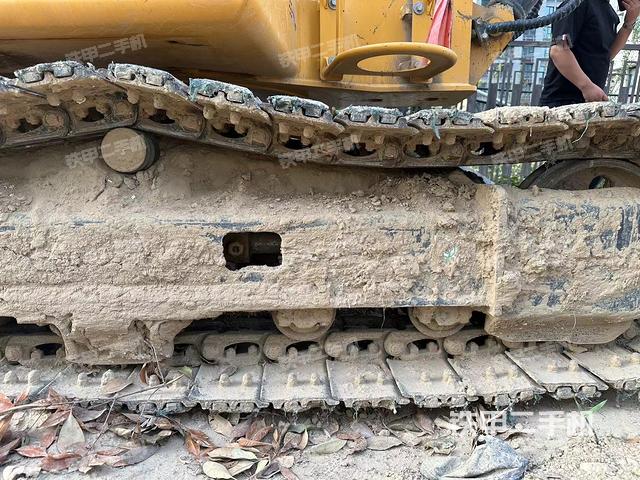 单侧履带整体（整机外观）