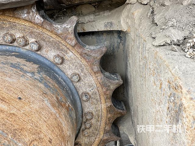 单侧履带整体（整机外观）