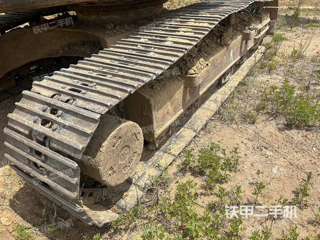 单侧履带整体（整机外观）