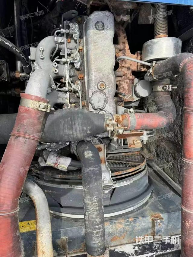 发动机整体俯视（整机外观）