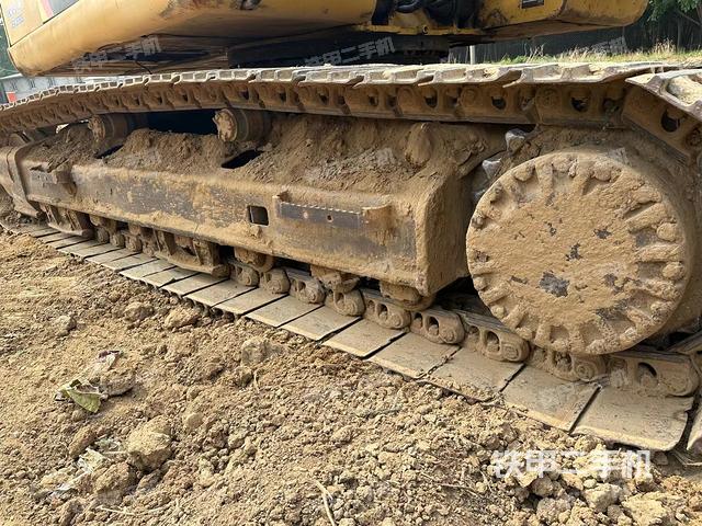 单侧履带整体（整机外观）