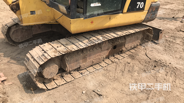 单侧履带整体（整机外观）