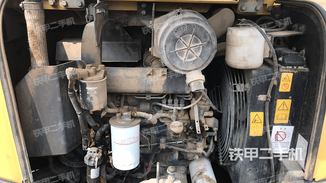 发动机整体俯视（整机外观）