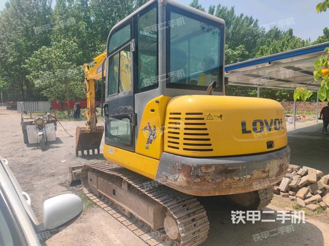 左后45(整機(jī)外觀) 左后45(整機(jī)外觀)