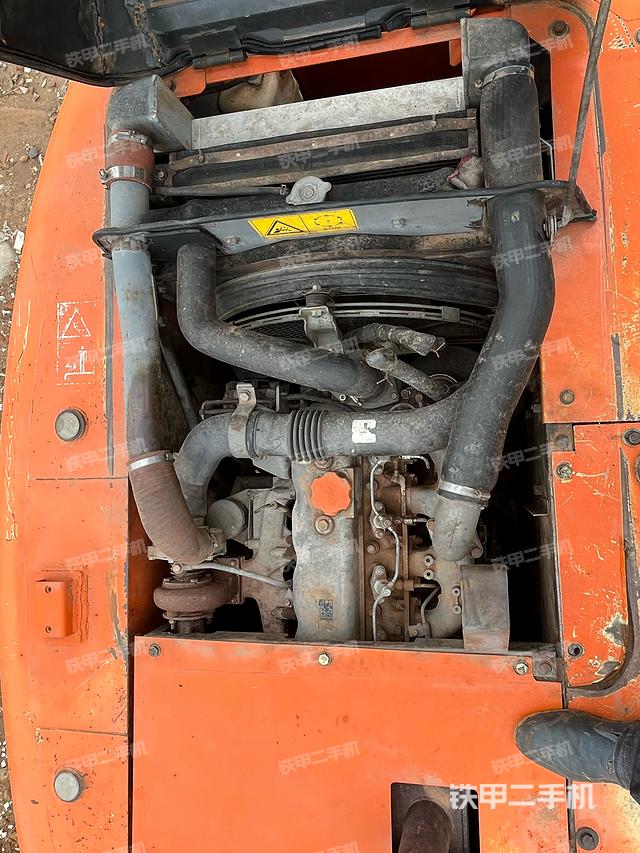 发动机整体俯视（整机外观）