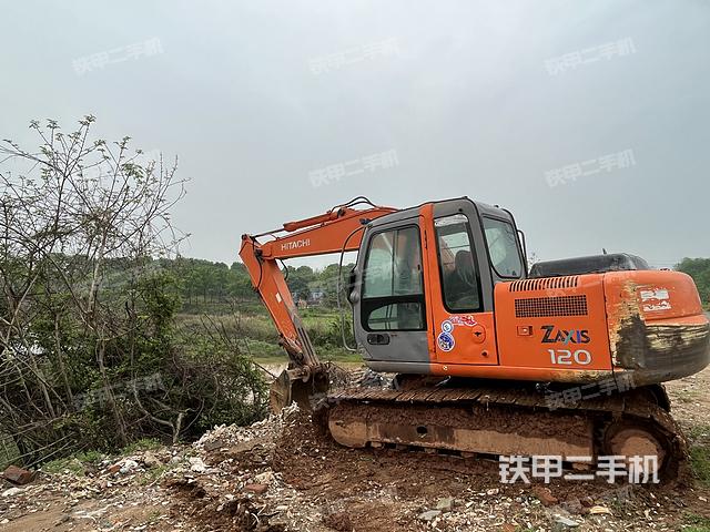 日立ZX120挖掘机