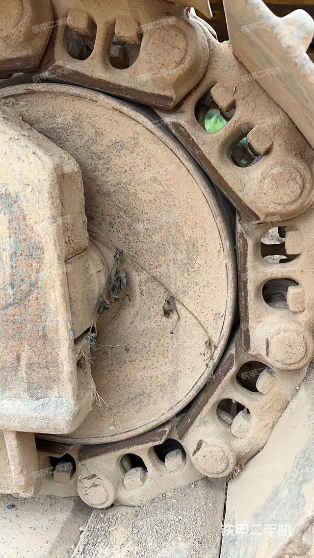 单侧履带整体（整机外观）