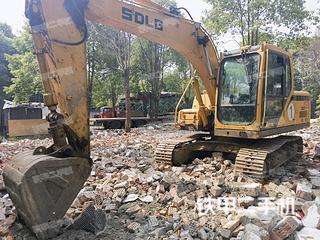 渭南山东临工E6135F挖掘机实拍图片