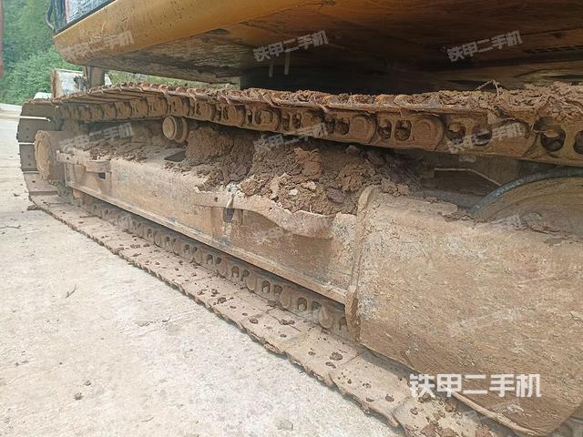 单侧履带整体（整机外观）