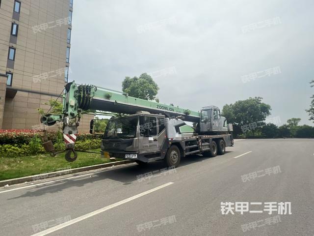 中联重科ZLJ5310JQZ20V起重机