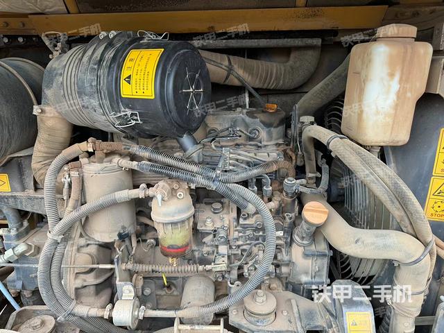 发动机整体俯视（整机外观）