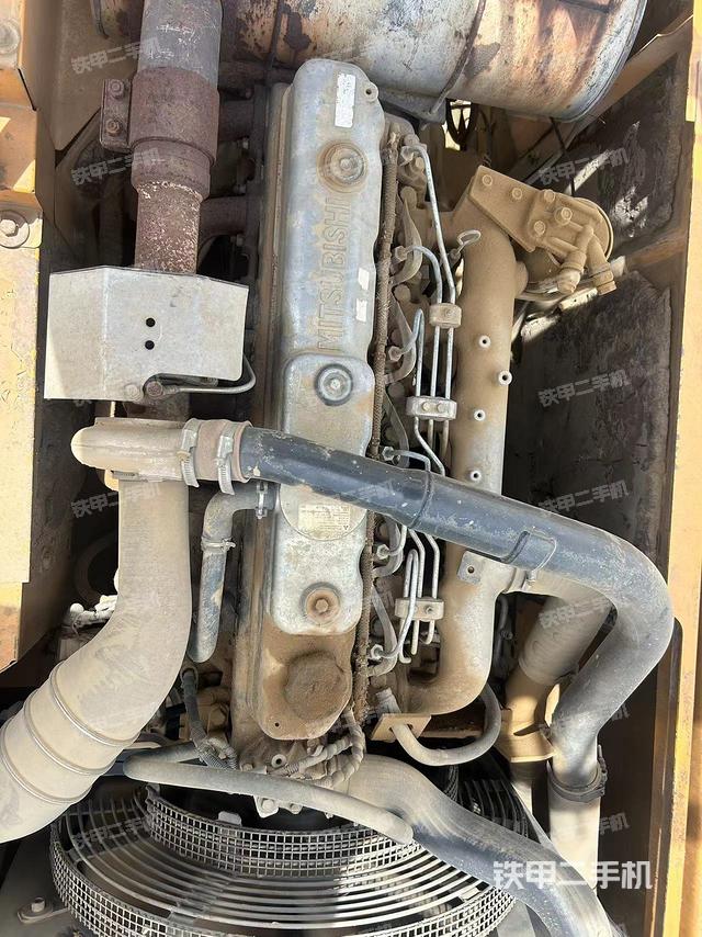 发动机整体俯视（整机外观）