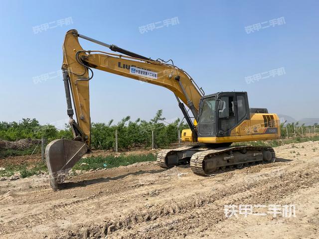 柳工CLG920E挖掘机