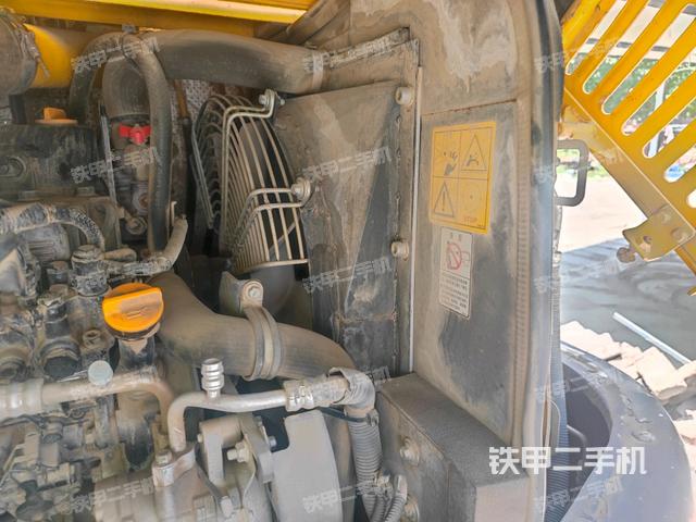 水箱+風(fēng)扇特寫(上車部件) 水箱+風(fēng)扇特寫(上車部件)