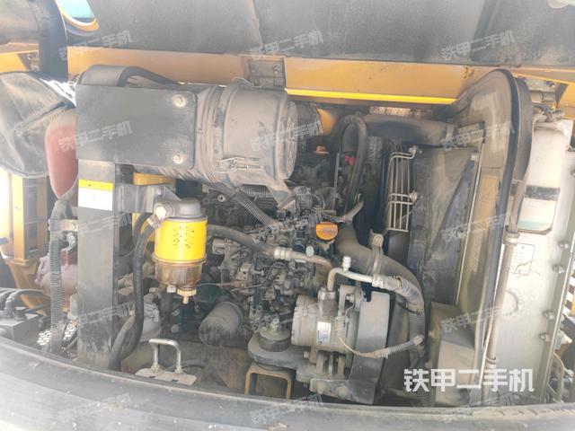 發(fā)動(dòng)機(jī)室(上車部件) 發(fā)動(dòng)機(jī)室(上車部件)