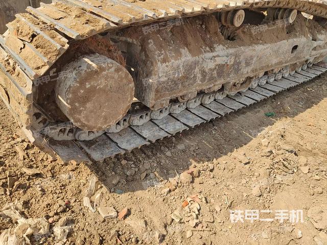 单侧履带整体（整机外观）