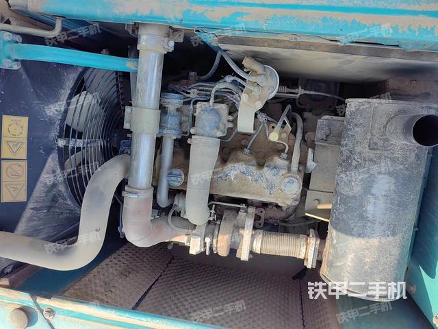 发动机整体俯视（整机外观）