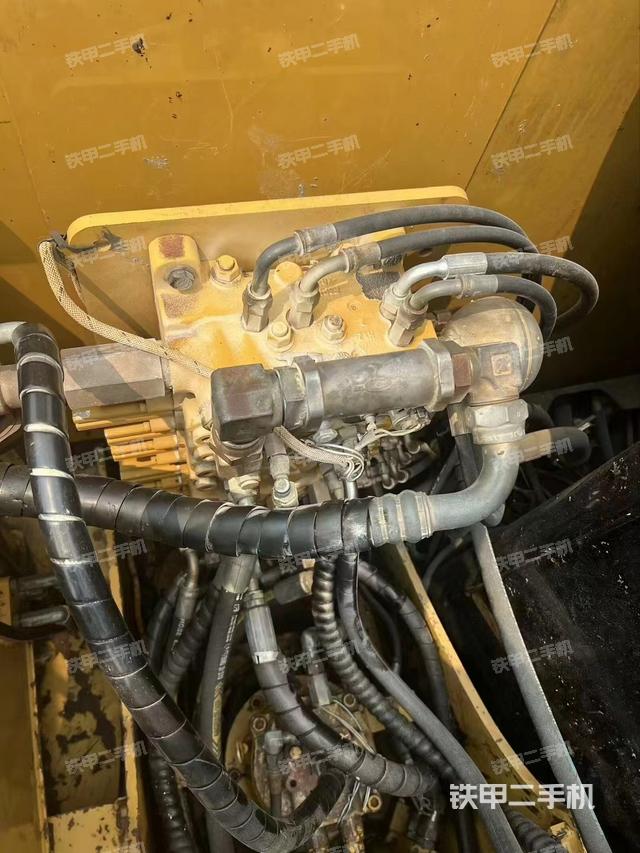 发动机整体俯视（整机外观）