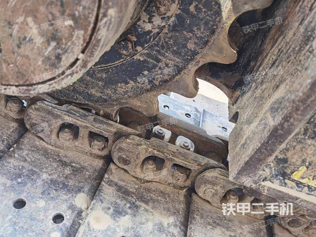 单侧履带整体（整机外观）