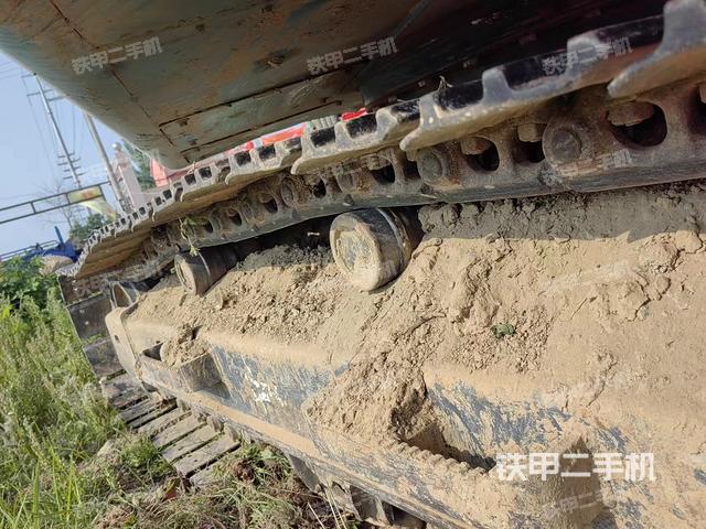 单侧履带整体（整机外观）