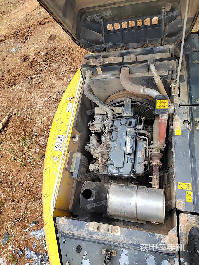 发动机整体俯视（整机外观）