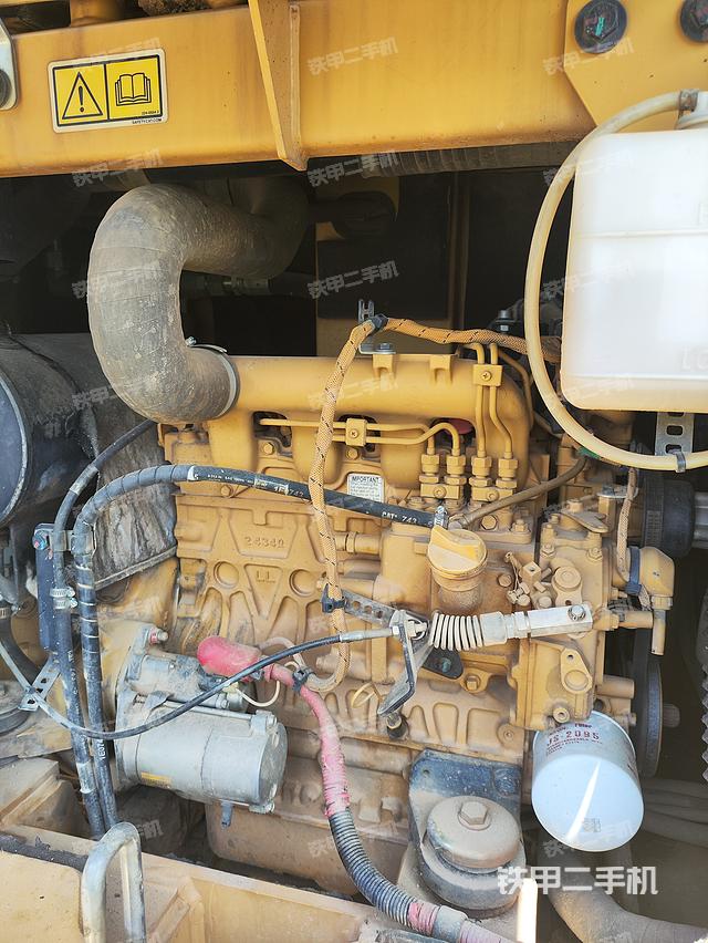 发动机整体俯视（整机外观）