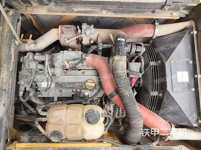 发动机整体俯视（整机外观）