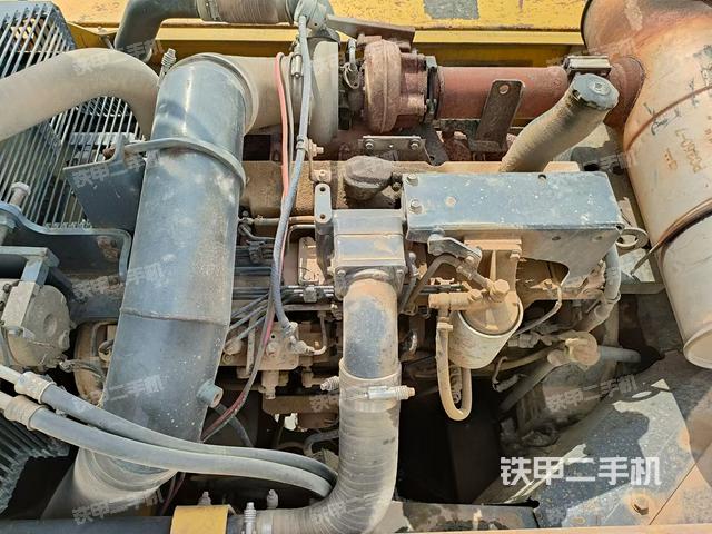 发动机整体俯视（整机外观）