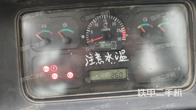 驾驶室操作台（整机外观及大件）