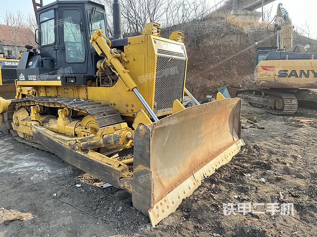 山推SD22标准型推土机