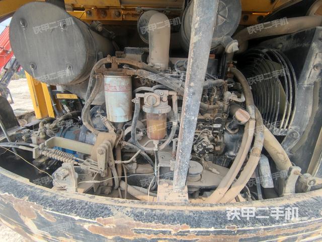 發(fā)動(dòng)機(jī)室(上車(chē)部件) 發(fā)動(dòng)機(jī)室(上車(chē)部件)