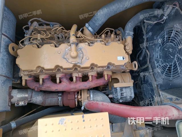 发动机室（上车部件）