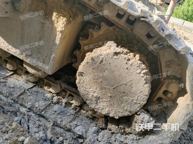 左驱动轮（行走机构）