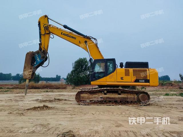 柳工CLG950E挖掘机
