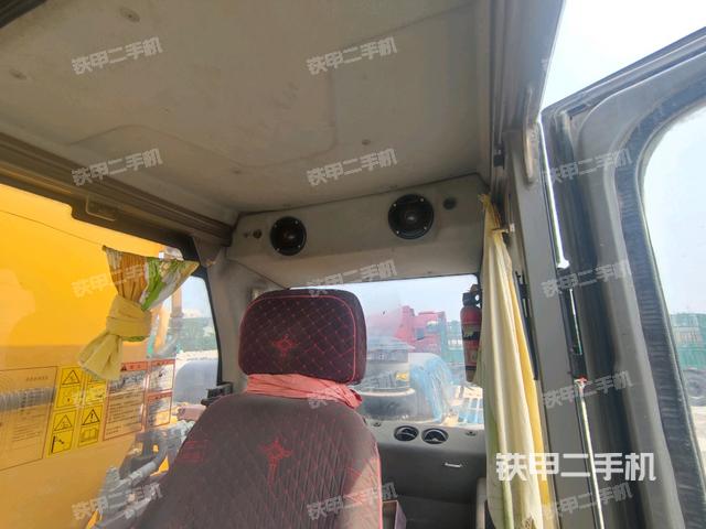 顶棚整体（驾驶室部分）