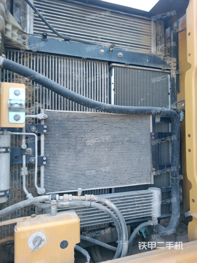 散热器正面（大件舱室）