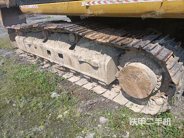 单侧履带整体（整机外观）