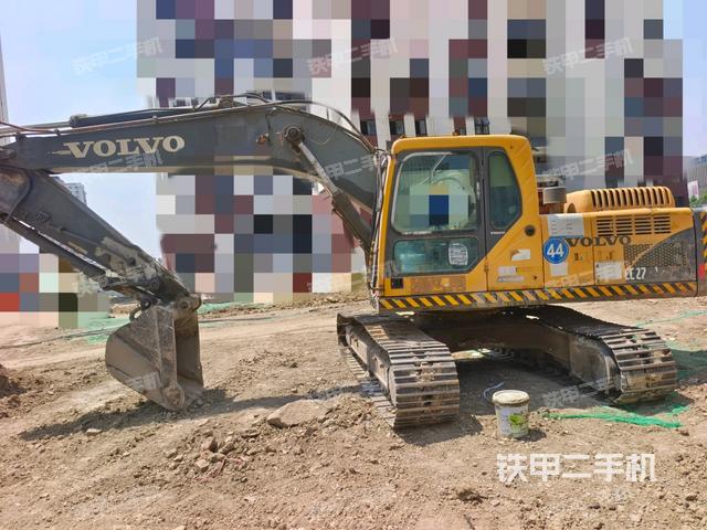 沃尔沃EC210B挖掘机