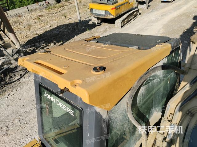 驾驶室顶部俯视（上车部件）