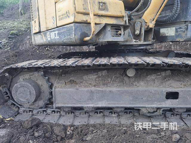 单侧履带整体（整机外观）