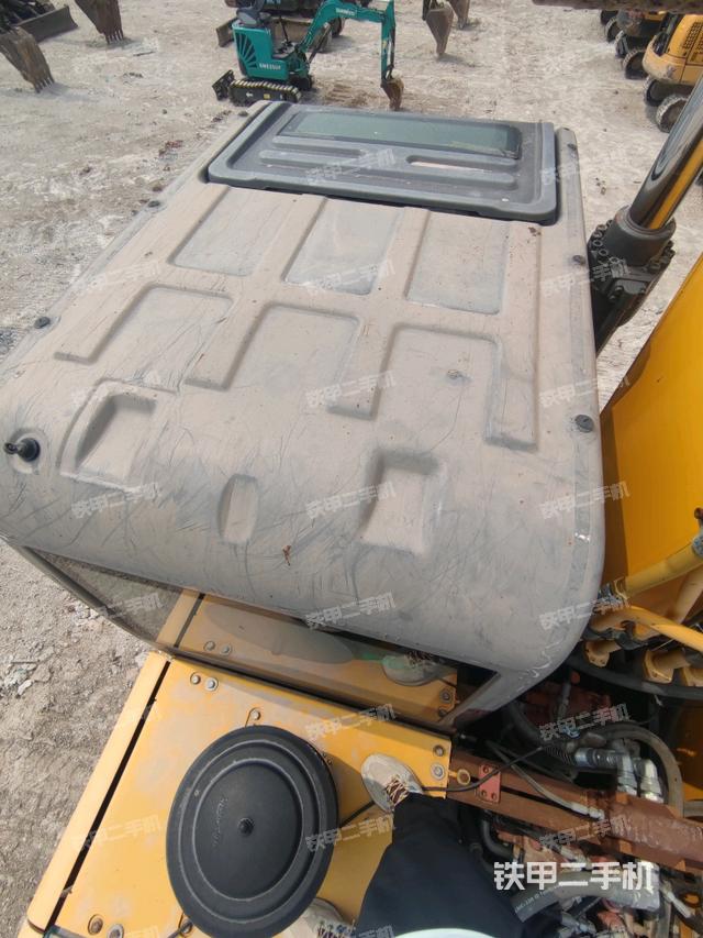 驾驶室顶部俯视（上车部件）