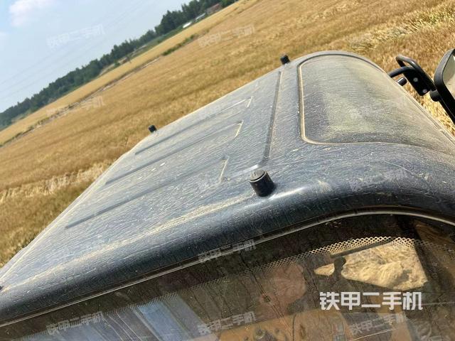 驾驶室顶部（整机外观）