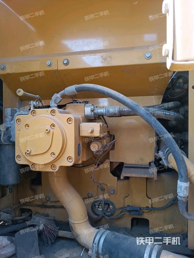 液压泵室（大件舱室）