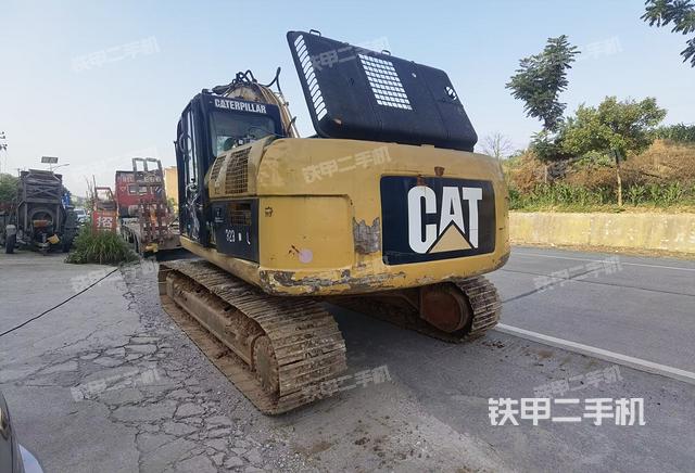 整机右后45°（整机外观）