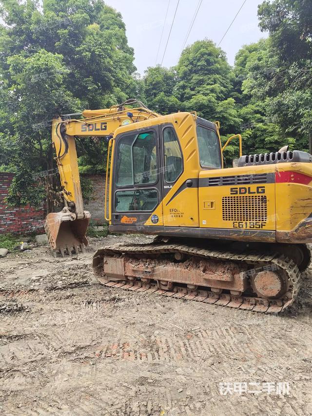 单侧履带整体（整机外观）